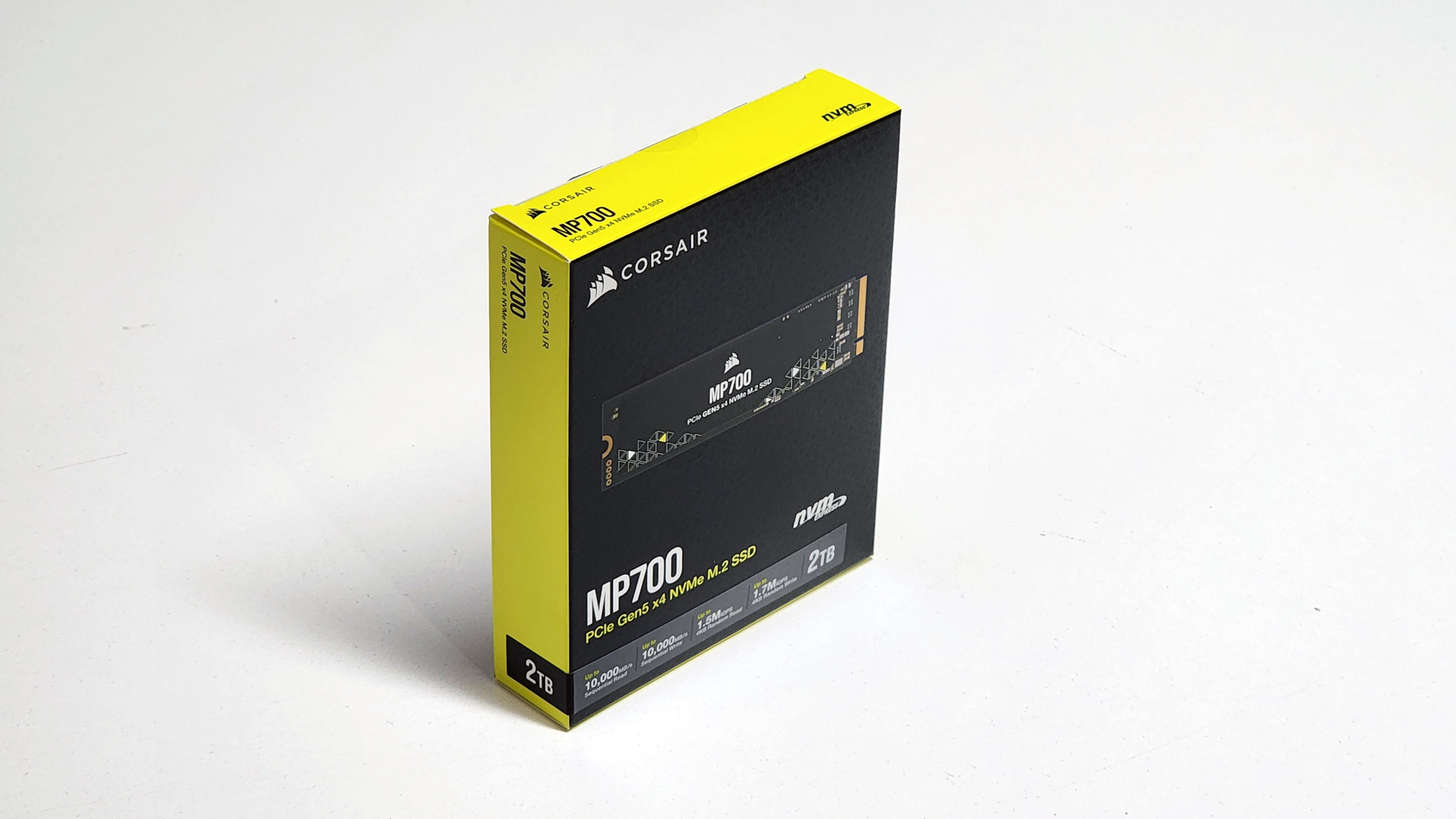 Corsair MP700 Pro 1 To SSD NVMe 2.0 M.2 PCIe Gen5 x4